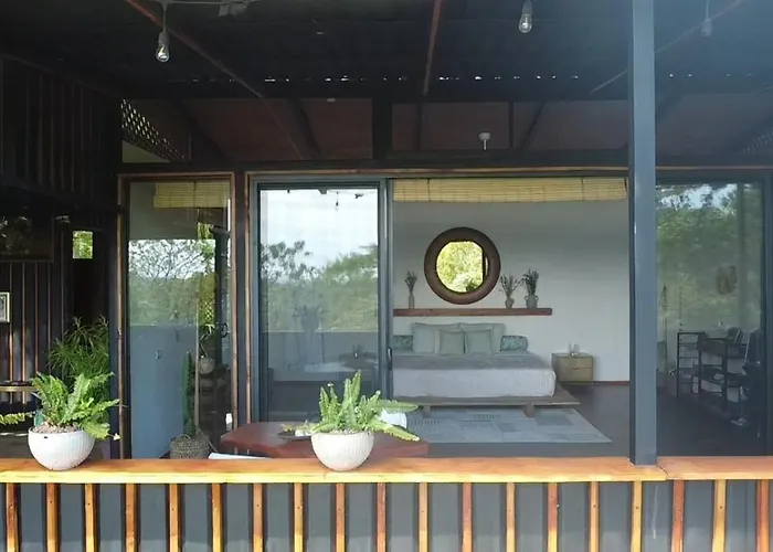 Cocolhu Treehouse & Ocean View Campo de lujo
